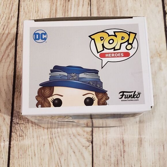 Funko Pop Etta Candy Wonder Woman 228 - Picture 8 of 8